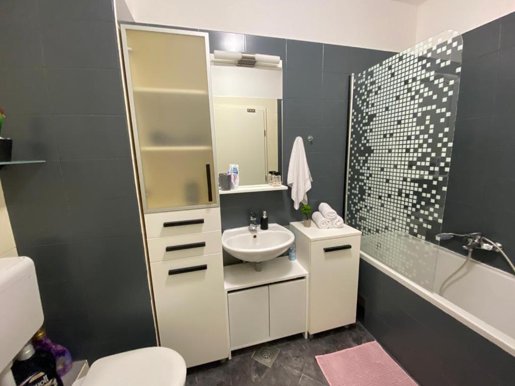 Affordable Apartments 8 Zagreb Ngoại thất bức ảnh